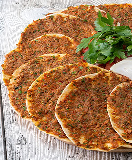 Medium Turkse pizza Bakkerij Dalyan